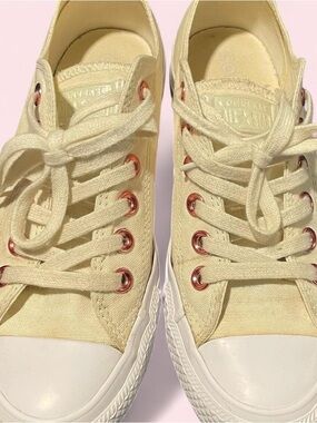 Converse Chuck Taylor limited edition Cream All Stars with Rose Gold Eyelets